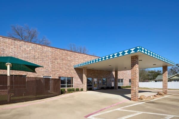 Front of Behavioral Health – Durant Windhorse building